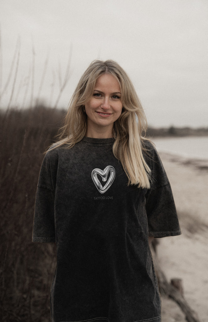 Tattoo Love T-Shirt Stonewashed