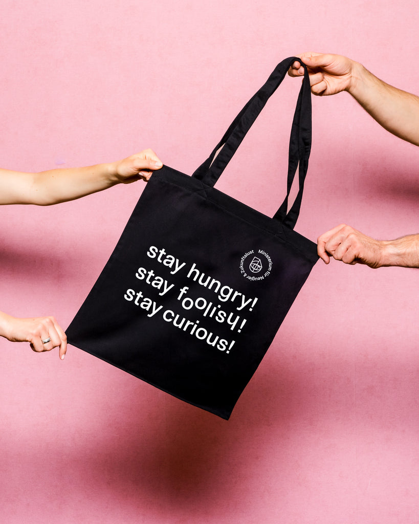STAY CURIOUS Tote-Bag, Schwarz